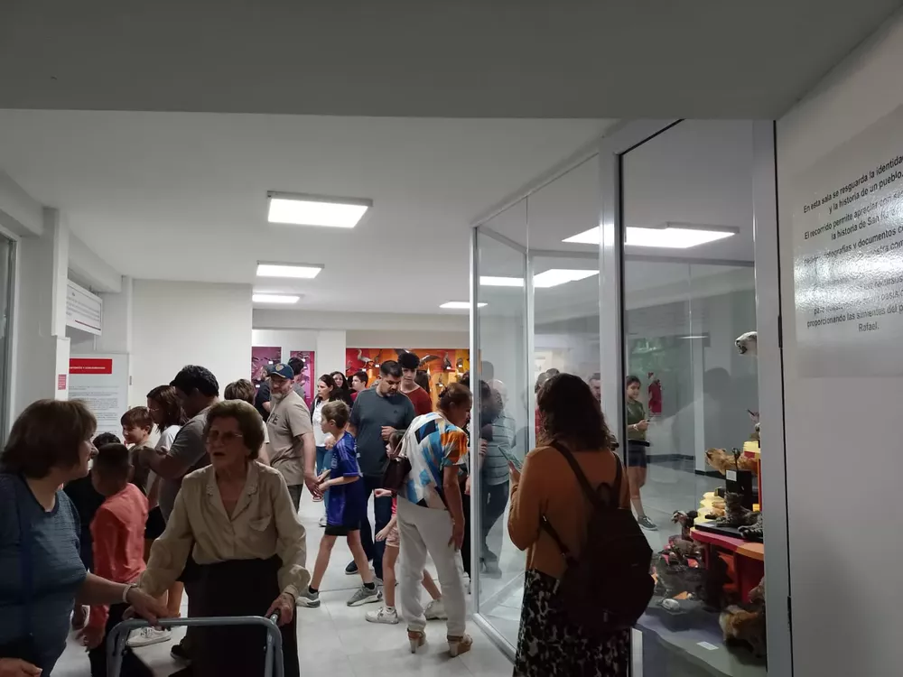 WhatsApp Image 2023-03-24 at 18.40.11(1)