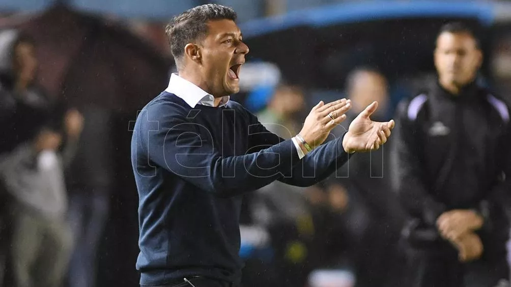 5af0a4ed19748_1004x565