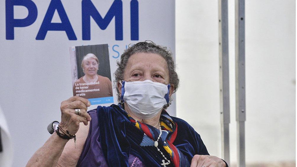 multimedia.grande.ba36cb39b253cd47.457374616369c3b36e20646520736572766963696f5f6772616e64652e6a7067