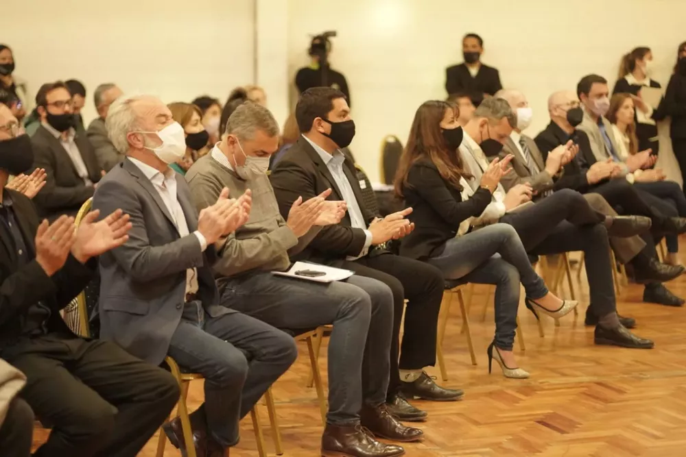 9dbf2d49-2d07-4b93-ad6b-c63665e275e1-1536x1026