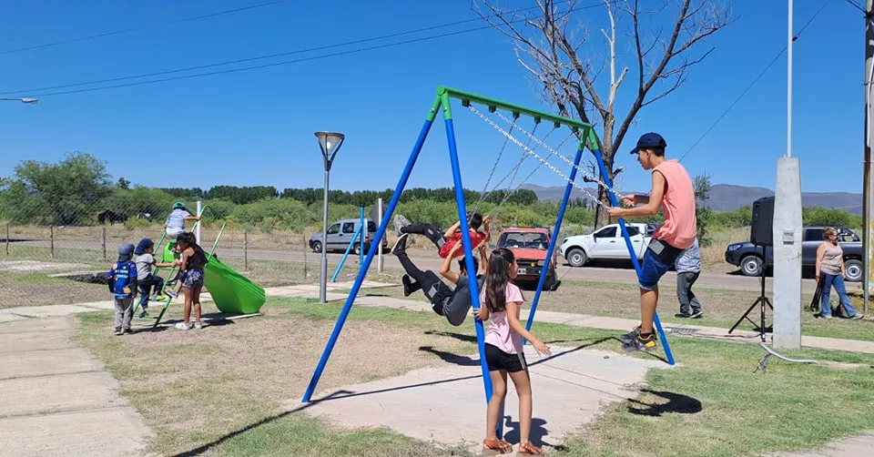 319338151_688340979344112_6164944933513834681_n