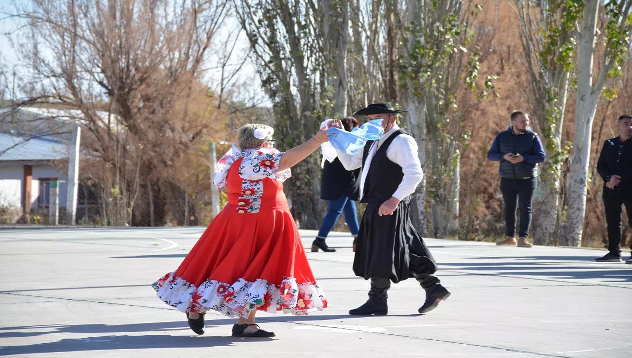 283244912_373797278108725_5865546133119851152_n