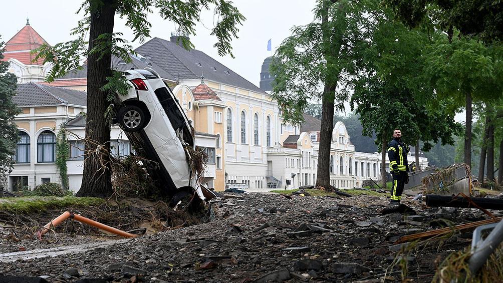 60f16d021d520_1004x565