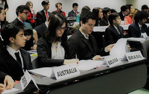 ONU-Estudiantes