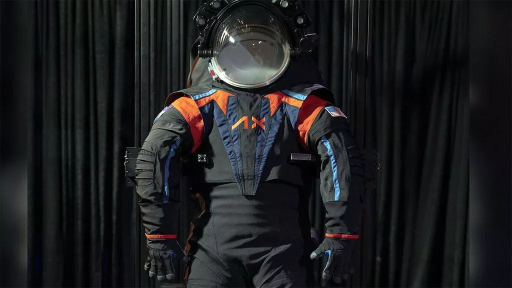 los-astronautas-del-futuro-proximo-llevaran-este-traje