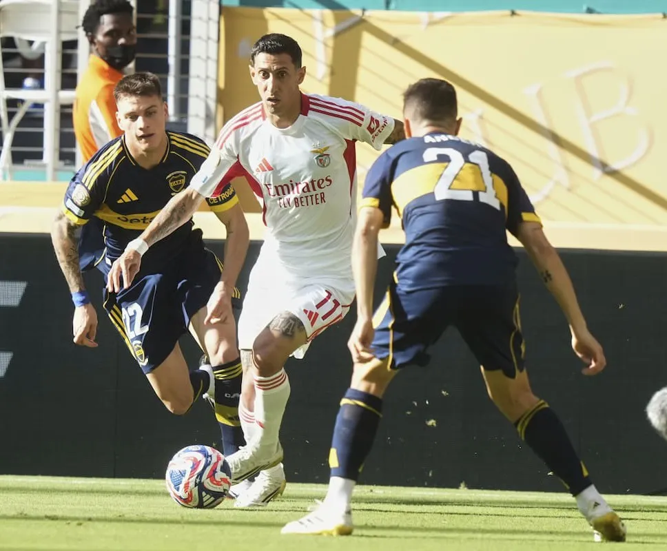angel-di-maria-fue-la-figura-de-benfica-que-OSD45UKG5RFRVADJGPIZC64QGU