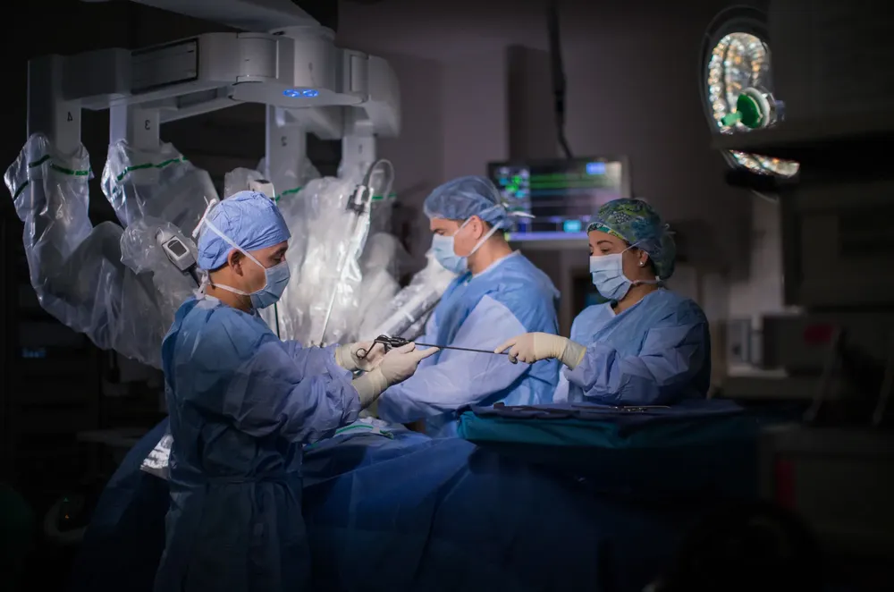 services-roboticsurgeryflip-header1900x1258