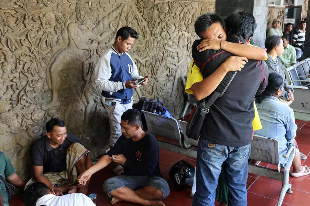 2025-07-03T063536Z_1_LYNXMPEL6206T_RTROPTP_4_INDONESIA-DISASTER