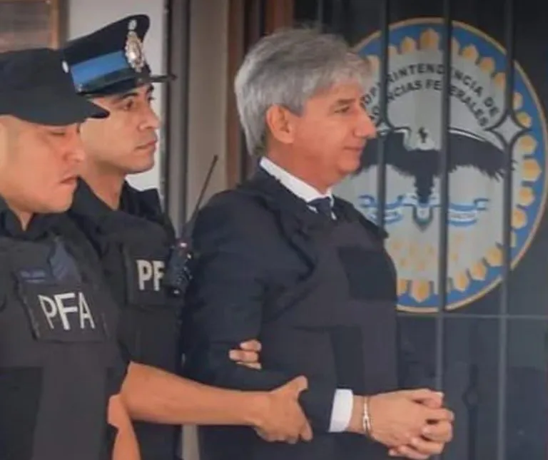 1b7113c55445a96b1d82cc2225aba46b_M