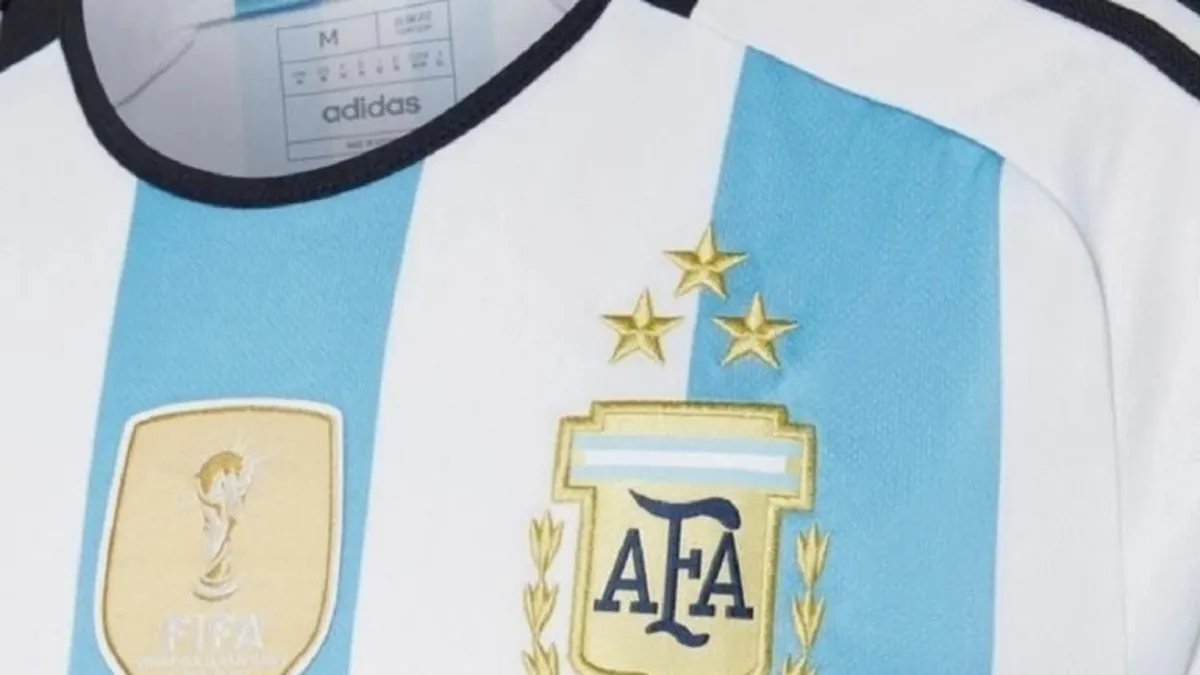 seleccion-argentina-sale-la-venta-la-nueva-camiseta-las-tres-estrellas-foto-na
