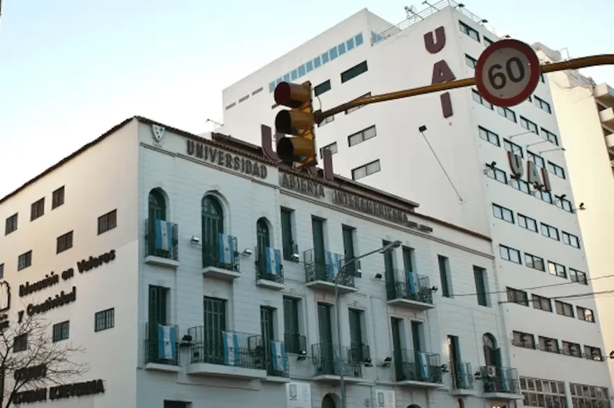 la-joven-fue-trasladada-con-vida-al-hospital-LVPOZKE3TBFGHPJQD3CDUANGR4