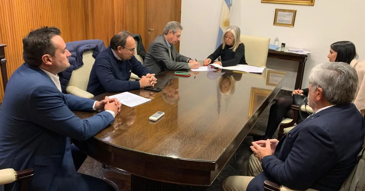 450649214_902514051903709_4990085433908934744_n