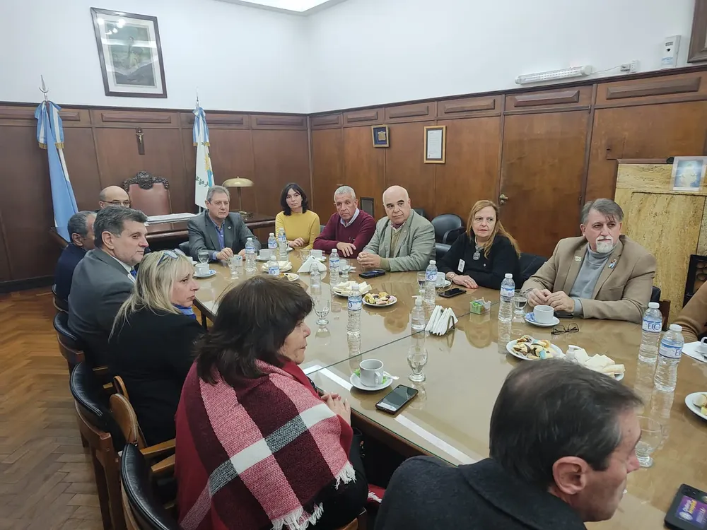 442447239_864051155749999_2210495620842836975_n