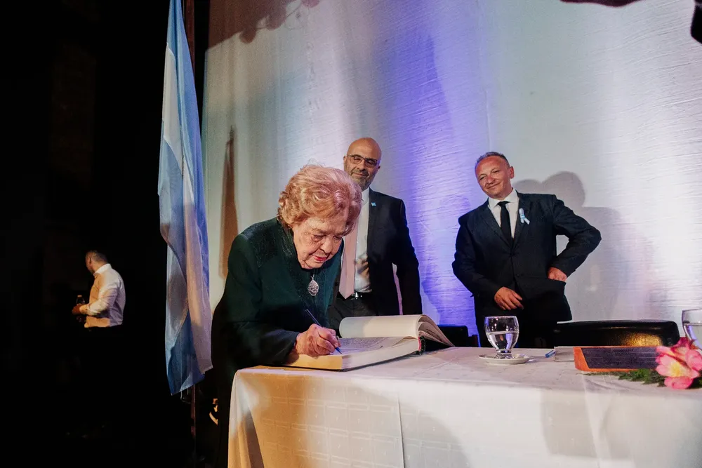 464500819_982924280529352_2814518187204335598_n