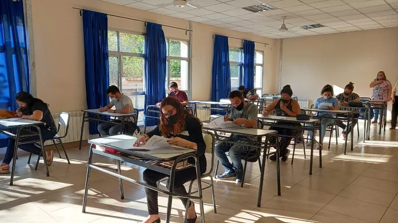 Jovenes-mayores-de-25-anos_terminar-secundaria_Examen-jurisdiccional-11