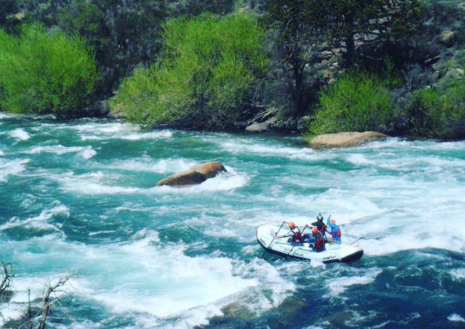 RAFTING. equipo juv