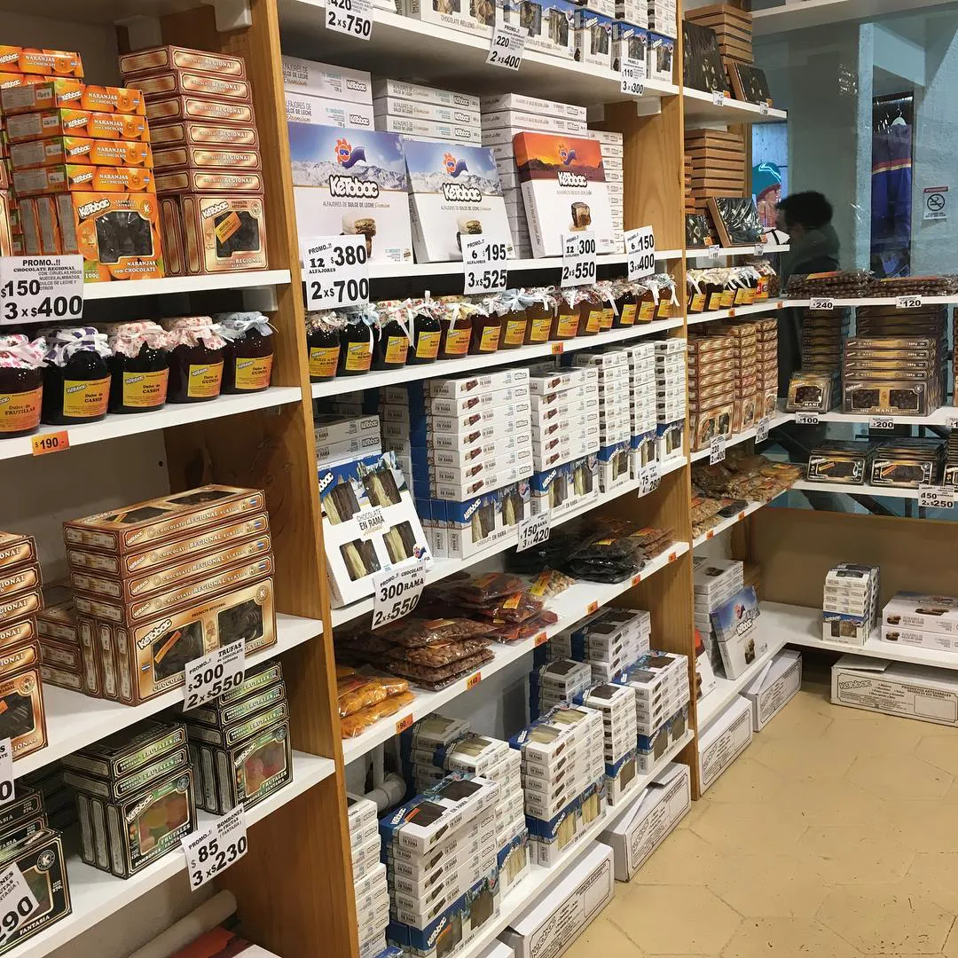 37970962_1853273981419587_2899807600084254720_n