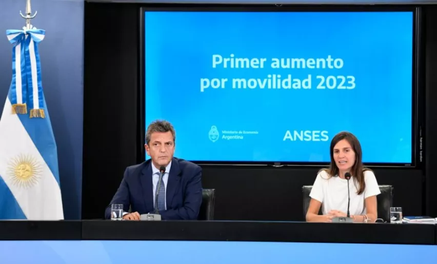 Screenshot 2023-02-11 at 08-04-16 El Gobierno aumentará un 17 04% las jubilaciones a partir de marzo y entregará un bono de $15.000 durante tres meses - NA